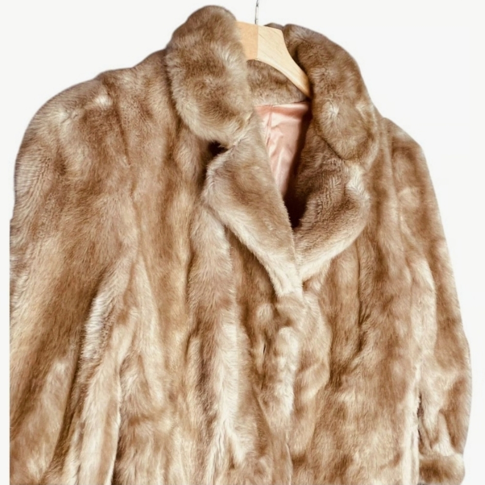 Luxurious Tan Faux Fur Coat